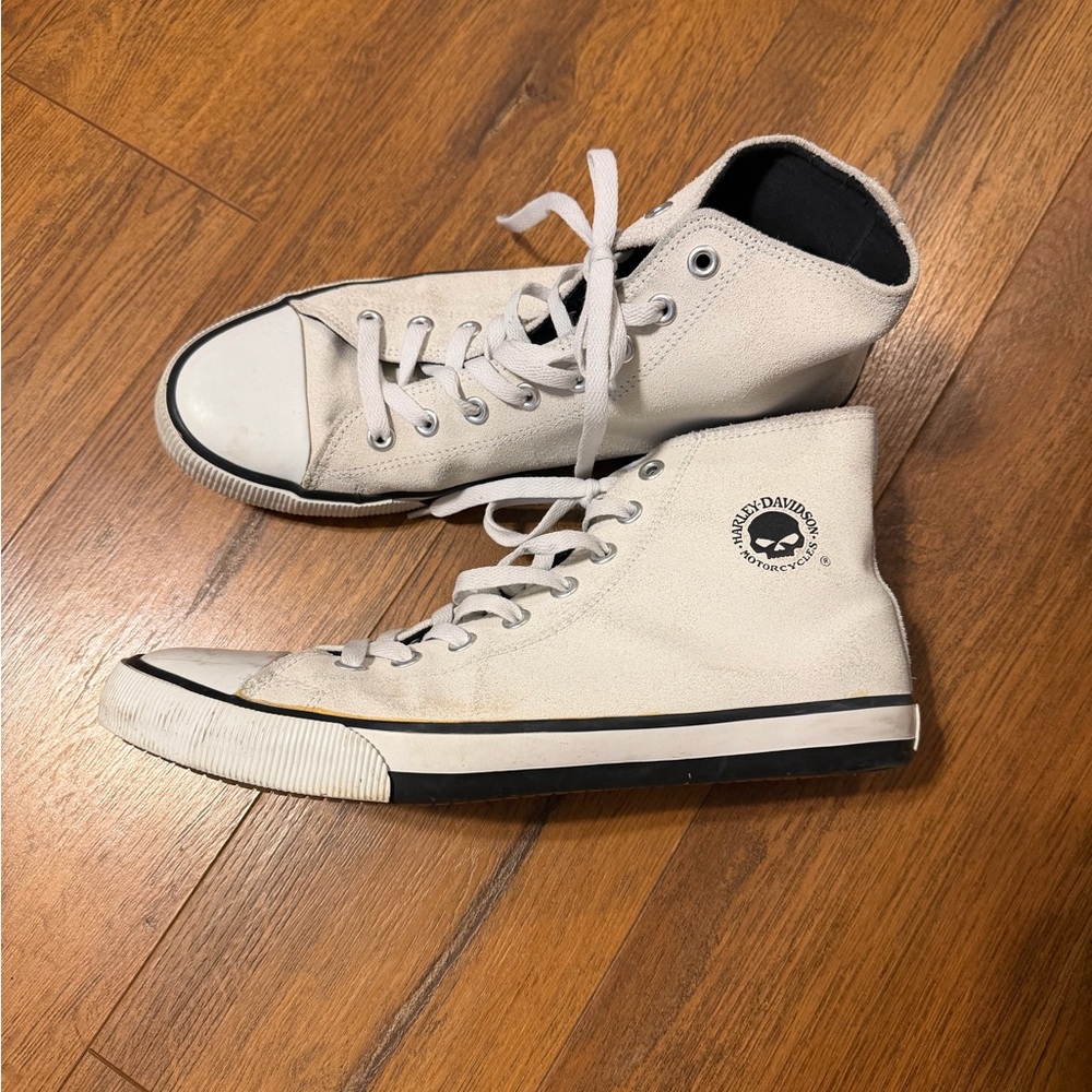 Harley-Davidson Black and White High-Top Sneakers